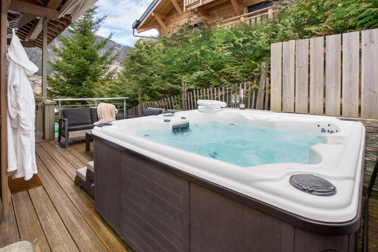 Chalet Muguet Gauche With Hot Tub Sleeps 10 Central 모르진 외부 사진