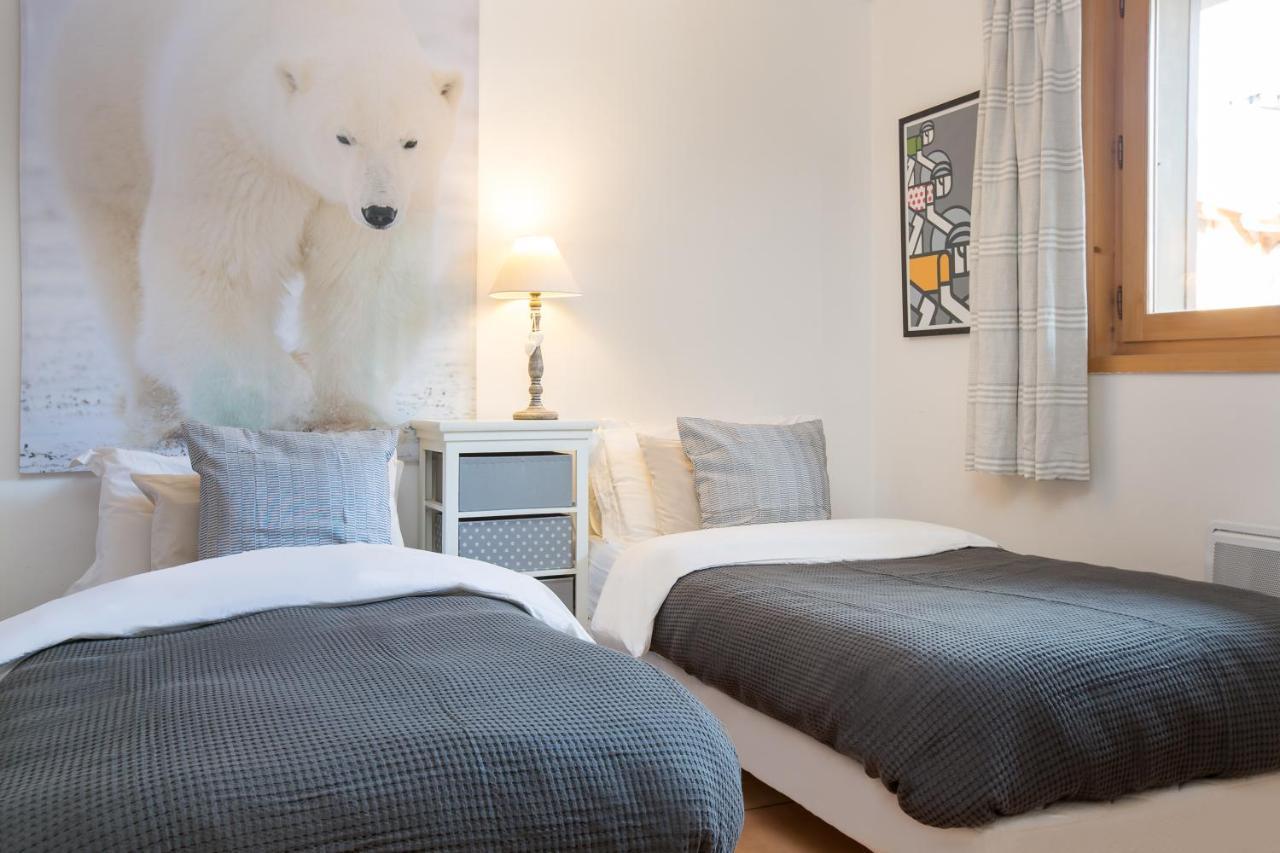 Chalet Muguet Gauche With Hot Tub Sleeps 10 Central 모르진 외부 사진